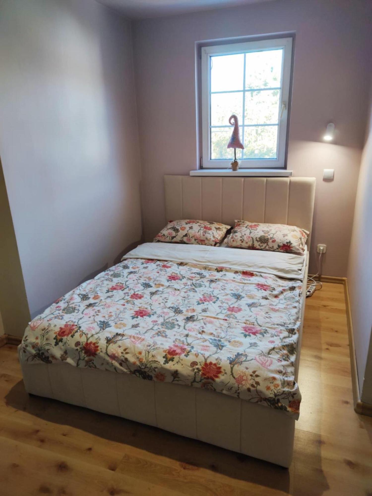 U Piekarza Za Piecem Apartment Jarnoltowek Luaran gambar